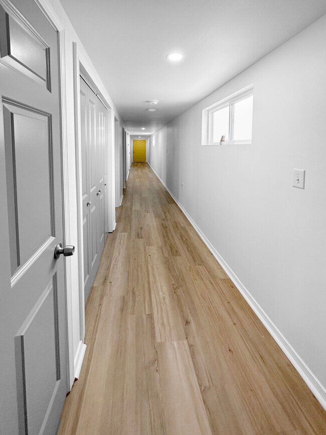 Photo - 1127 S Dupre St Unidad Student Apartment