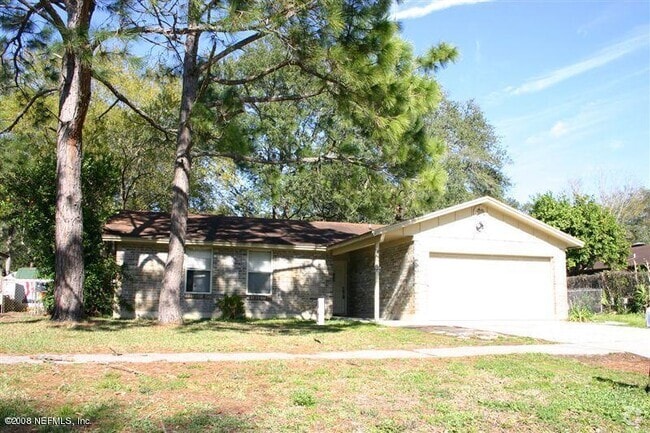 Building Photo - 2641 Stern Dr S Rental