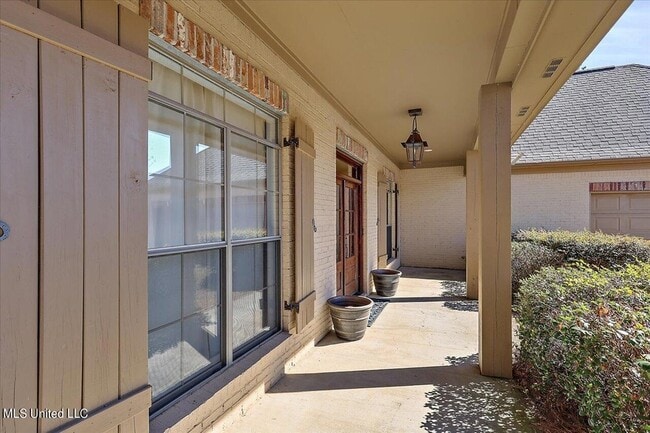 Photo - 132 Hartfield Dr