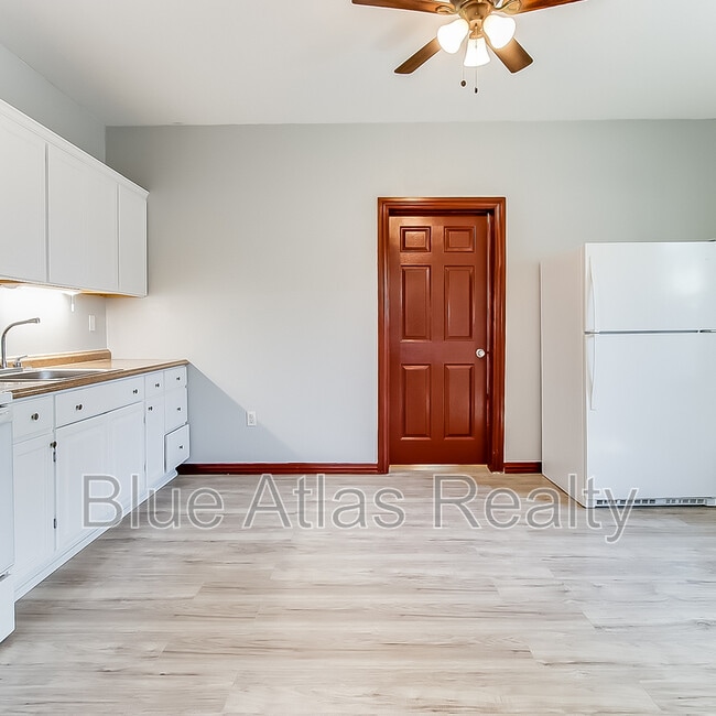 Photo - 2939 S Adams St