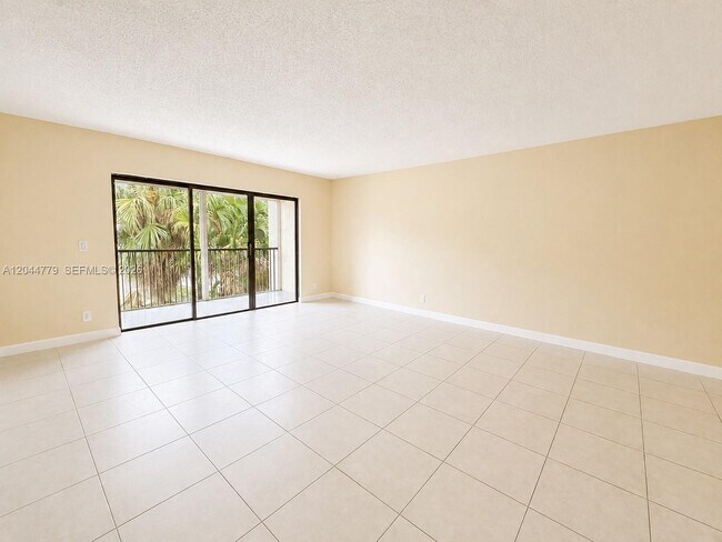 Photo - 405 Lakeview Dr Unidad 202