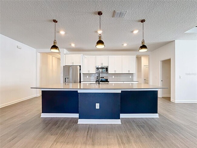 Photo - 5803 Stephens Rd