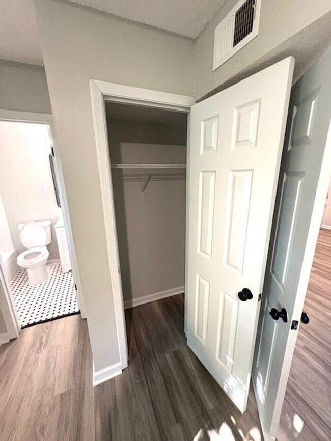 Photo - Cozy Winter Living Steps from UofM