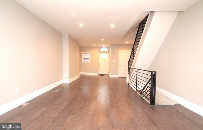 Photo - 1271 S 24th St