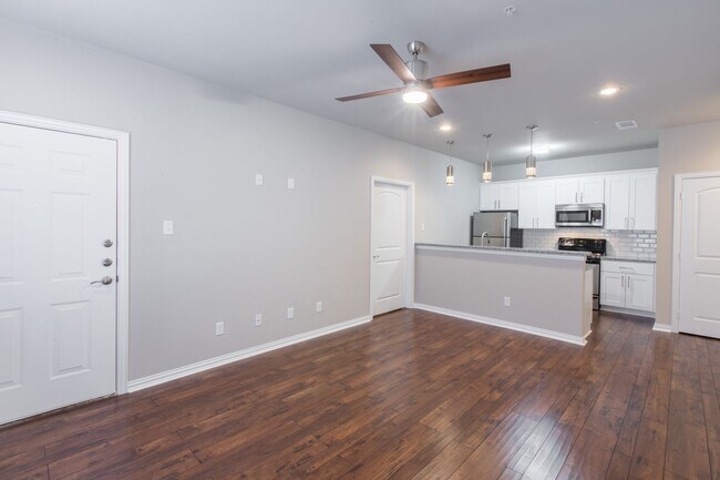 Photo - 12A Apartments