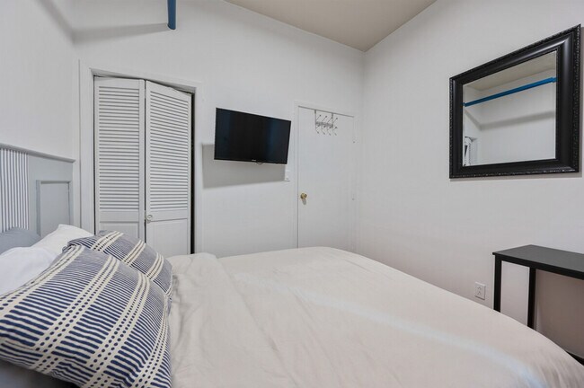 Photo - 450 9th Ave Unidad ID1323916P