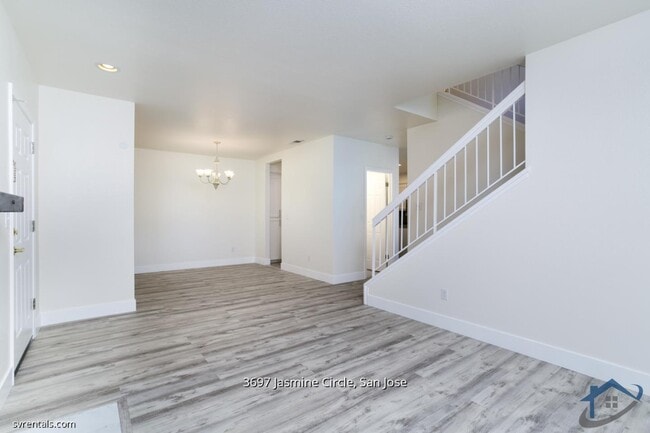 Photo - 3697 Jasmine Cir