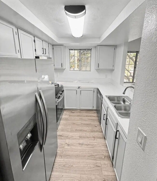 Photo - 1424 Market St