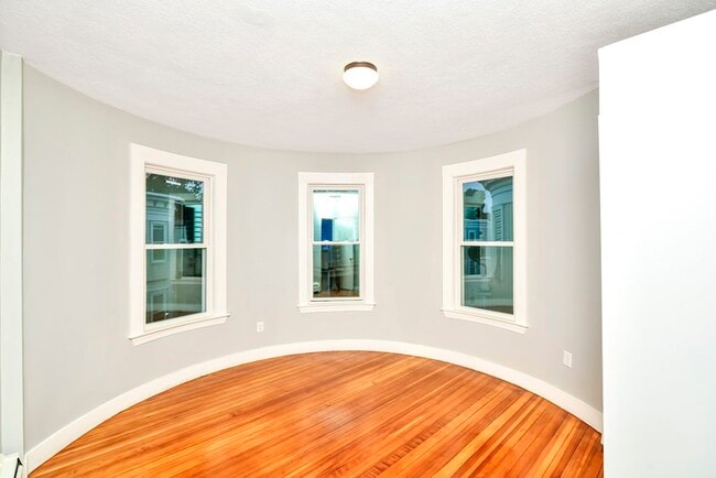 Photo - 14 Sumner St