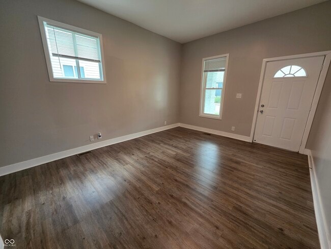Photo - 327 N Sherman Dr