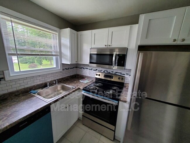 Building Photo - 41 Jacobstown Rd Rental
