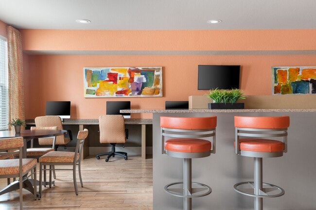 Photo - The Courtney at Universal Boulevard