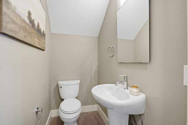 Photo - 1324 May St Unit 214 - 1