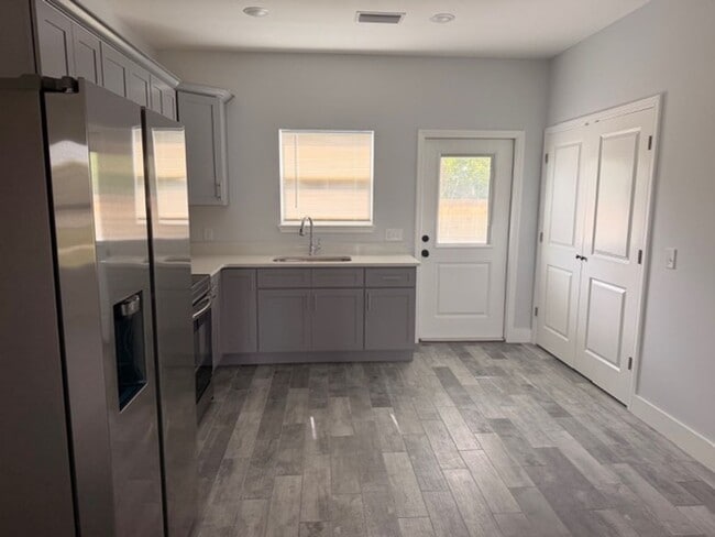 Photo - Orlando Rd Duplexes Unit 3636 E Orlando Rd
