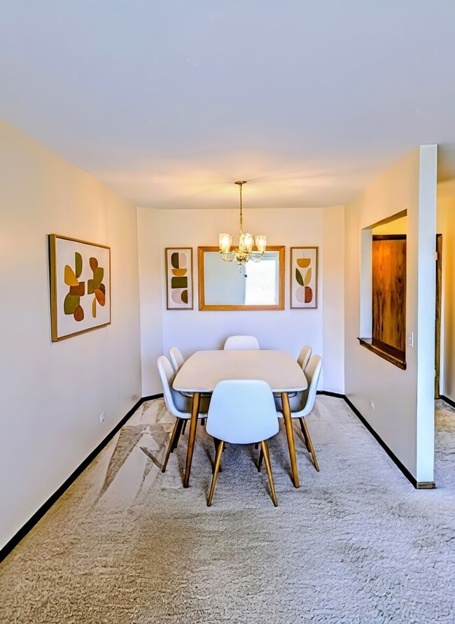 Photo - 6400 W Berteau Ave