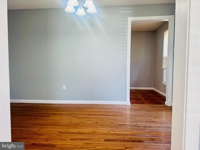 Photo - 2 Durness Ct