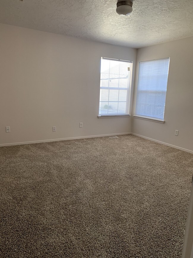 Photo - 3019 W Marbeth Ct Unit 3019