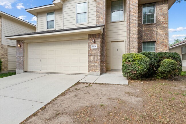 6526 Charles Field