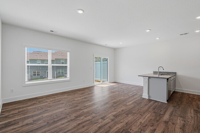 231 Jace Wy