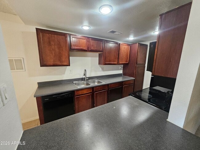 Photo - 424 W Brown Rd Unit 112
