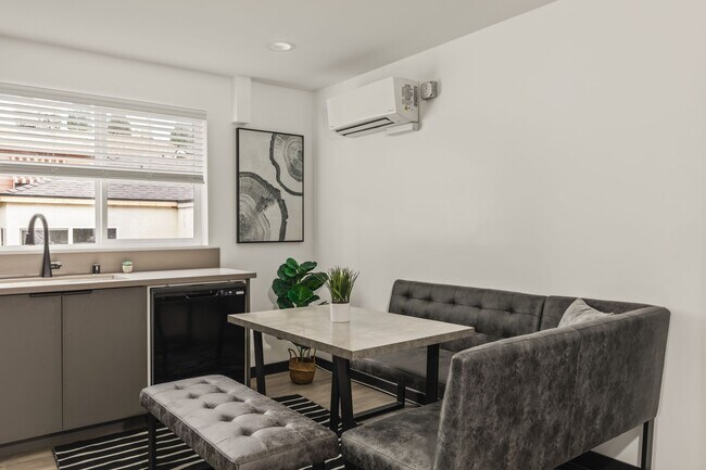 10773 Ashton Ave Unit Single Room - 6