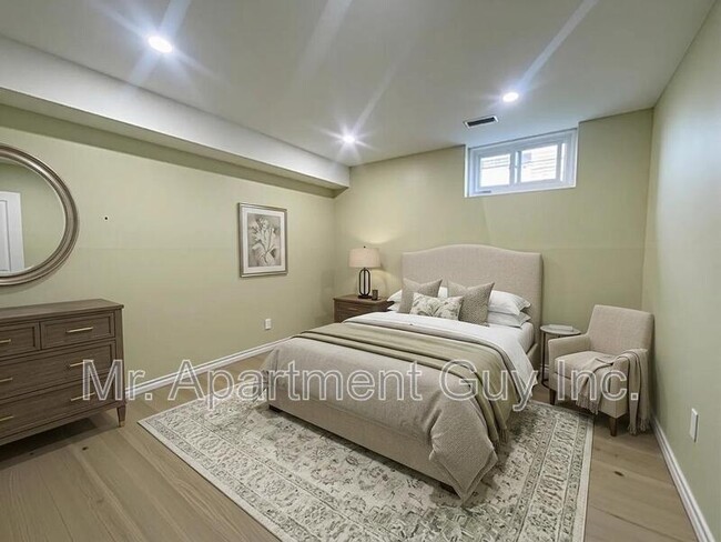 Photo - 194 Rymal Rd W Unit Lower Suite