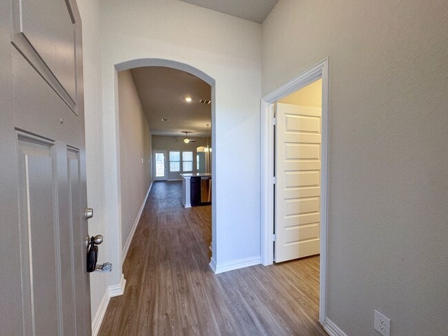 Photo - 9306 Unidad #1