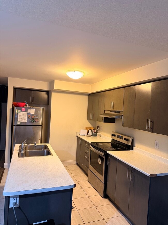 Photo - 456 Linden Dr