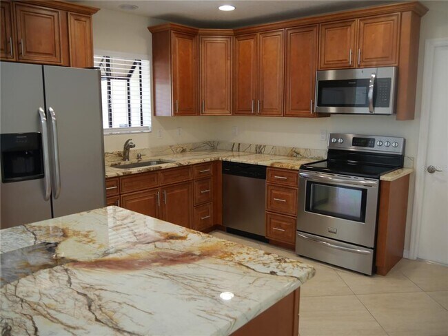 Photo - 3026 Vinson Ave