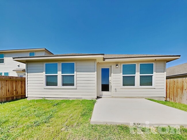 Photo - 5105 Sidesaddle Dr