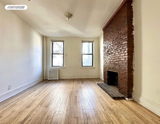 Photo - 405 E 77th St Rental