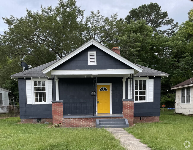 Building Photo - 315 Richardson St Rental