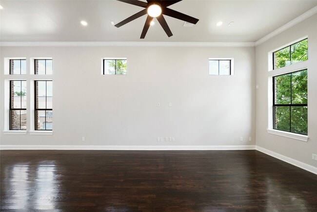 Photo - 9604 Knight Rd