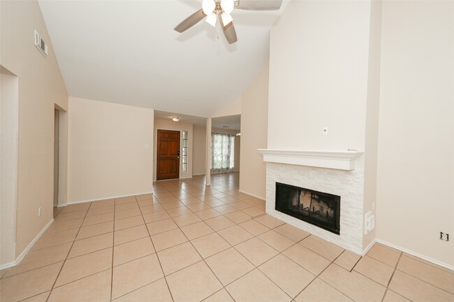 Photo - 3247 N Mason Rd