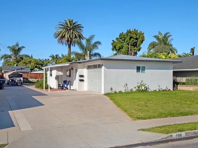 Photo - Eastside Costa Mesa Upgraded 2 bed, 1 bath