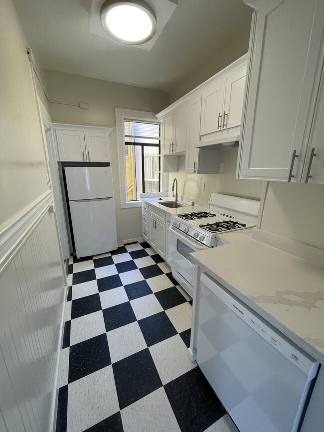 Photo - 1515 Jackson St Unit 5