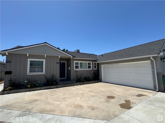 Building Photo - 10622 Artcraft Ave Rental