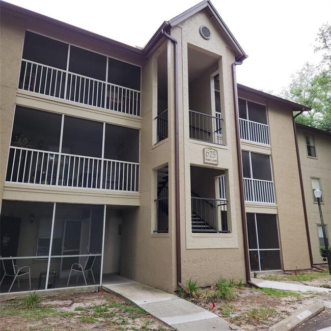 615 Dory Ln  