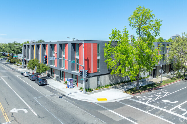 Photo - 9th & Broadway Townhomes
