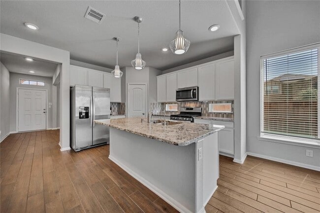 Photo - 5003 Brewcastle Ln