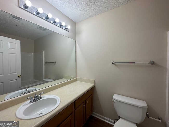 Photo - 6296 Hickory Ln Cir