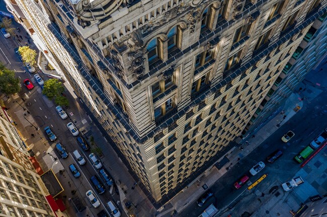 1-5-1500x1000 - Avenir