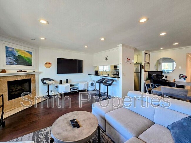 Photo - 320 Hermosa Ave Unidad #105