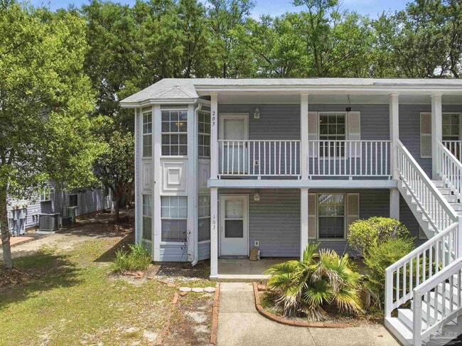 Building Photo - 2813 Langley Ave Unit B203
