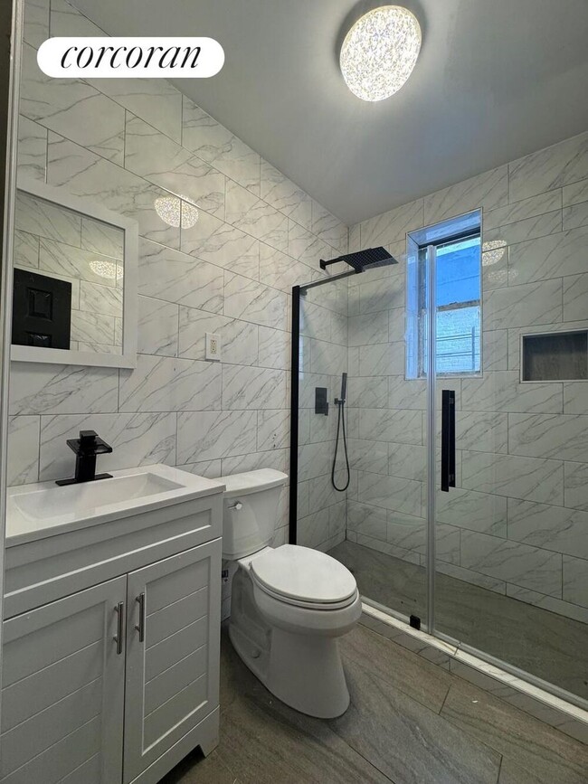 Photo - 835 Lenox Rd