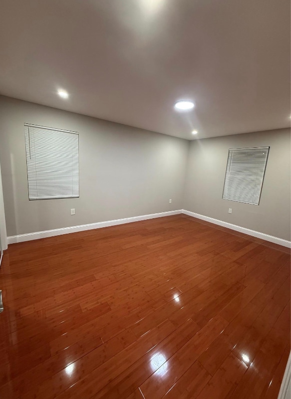 Photo - 107-13-107220 220th St