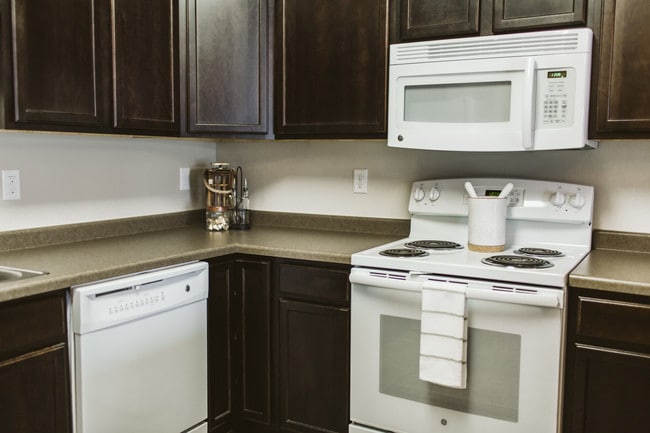 Diamond Bend Apartments