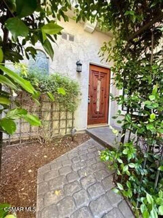 Photo - Dreamy Agoura Hills Town-home. Community pool and spa, tennis courts,