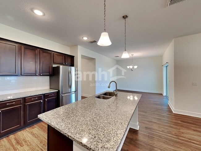 Photo - 2463 Ixora Ct