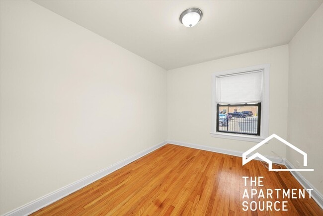 Photo - 2651 N Spaulding Ave Unit 2W